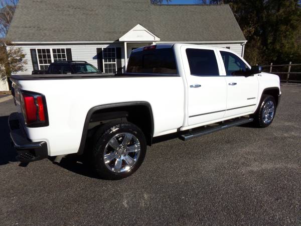 IMMACULATE ONE OWNER 2017 GMC Sierra SLT Z-71 - cars & trucks - by... for sale in Hayes, NC – photo 10