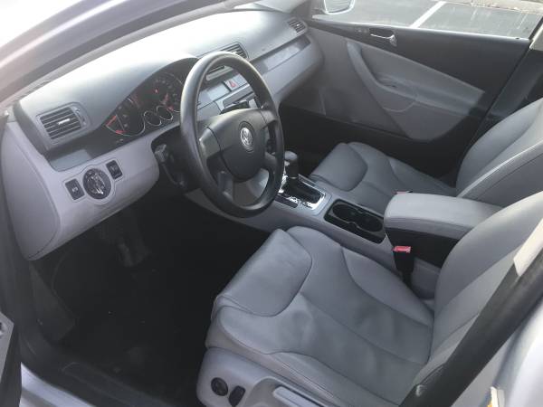 2006 Volkswagen Passat 2.0T 178k miles! Sunroof, leather! Clean... for sale in Saint Paul, MN – photo 13