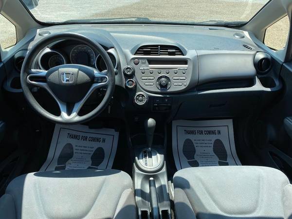 2013 Honda Fit Base - cars & trucks - by dealer - vehicle automotive... for sale in Saltillo, MS – photo 16