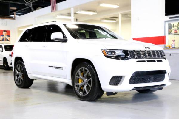 2020 Jeep Grand Cherokee Trackhawk GUARANTEE APPROVAL! - cars & for sale in STATEN ISLAND, NY – photo 3