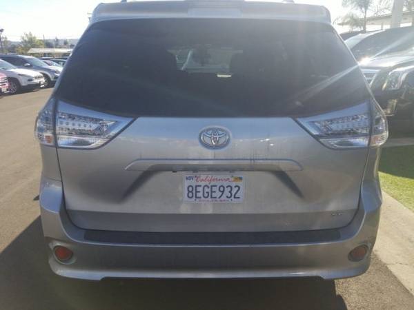 2019 Toyota Sienna FWD 4D Passenger Van / Minivan/Van SE - cars &... for sale in Watsonville, CA – photo 4