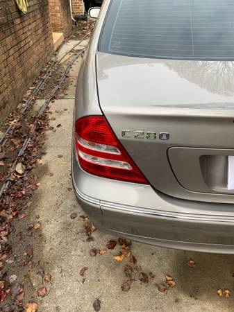 2007 Mercedes c280 - cars & trucks - by owner - vehicle automotive... for sale in Silver Spring, District Of Columbia – photo 4