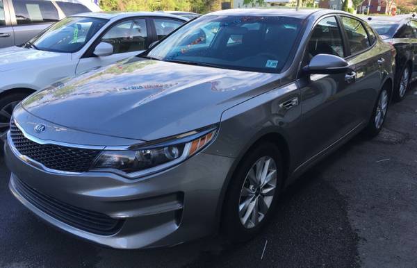 HYUNDAI & KIA models FOR SALE! - cars & trucks - by dealer - vehicle... for sale in North Haven, CT