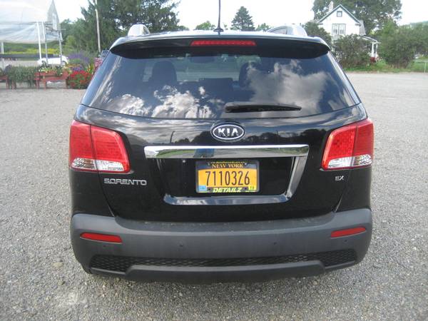 2011 Kia Sorento EX 4WD SUV, Only 102K, Clean! for sale in ENDICOTT, NY – photo 6