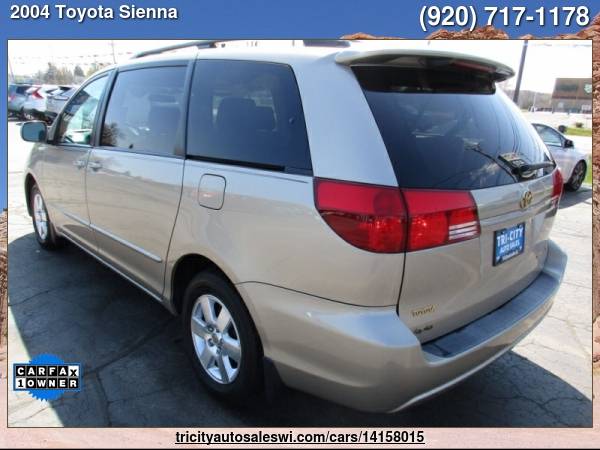 2004 TOYOTA SIENNA XLE 7 PASSENGER 4DR MINI VAN Family owned since for sale in MENASHA, WI – photo 3