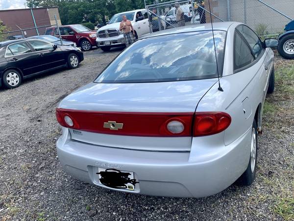 2004 Chevrolet Cavalier for sale in Willoughby, OH – photo 5