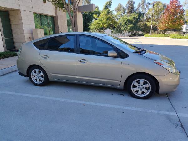 2005 Toyota Prius 45Mpg Super Clean - cars & trucks - by owner -... for sale in San Diego, CA – photo 4