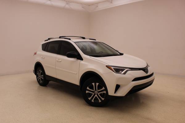 2017 Toyota RAV4 LE W/BLUETOOTH Stock #:190043A CLEAN CARFAX for sale in Scottsdale, AZ – photo 8