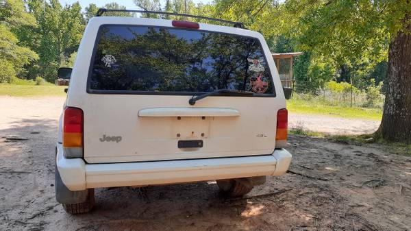 1999 Jeep Cherokee Classic 2WD 4 0L for sale in Spartanburg, SC – photo 3