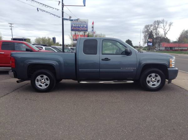 2008 Chevy Silverado 1500 - - by dealer - vehicle for sale in Cambridge, MN – photo 5