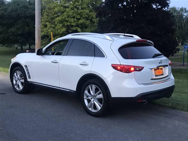 Infiniti QX70 for sale in Albany, NY – photo 2