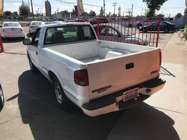 **SOLD**SOLD* 1998 GMC SONOMA PK, REG-CAB, SHORT-BED, 4 CYL, WHITE, for sale in Modesto, CA – photo 2