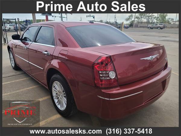 2010 CHRYSLER 300 TOURING - - by dealer - vehicle for sale in Wichita, KS – photo 4