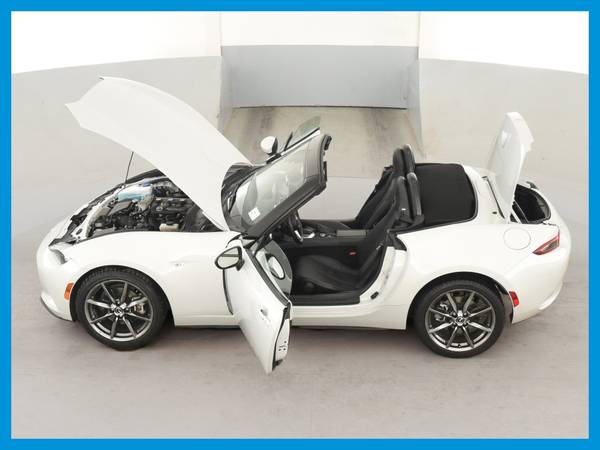 2016 MAZDA MX5 Miata Grand Touring Convertible 2D Convertible White for sale in Tyler, TX – photo 16