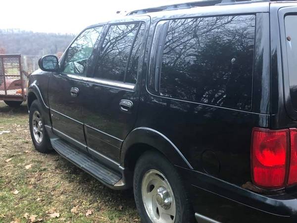 2002 Lincoln Navigator - great winter vehicle! - cars & trucks - by... for sale in Westby, WI – photo 3