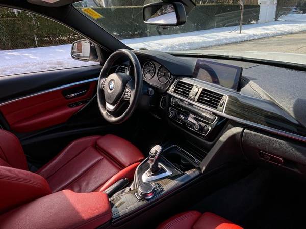 2018 BMW 330i 330i xDrive Sedan - - by dealer for sale in Westbury , NY – photo 12