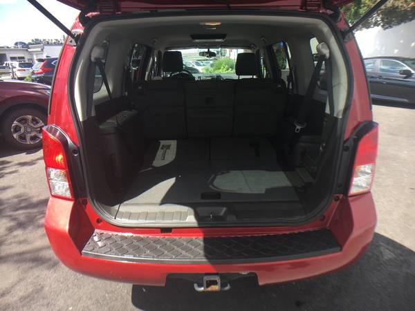2011 *Nissan* *Pathfinder* *4WD 4dr V6 S* Red Brick for sale in Milford, CT – photo 5