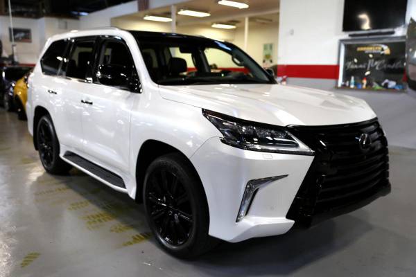 2018 Lexus LX 570 LX 570 White On Red , Third Row Seating , Rear Ent... for sale in STATEN ISLAND, NY – photo 4