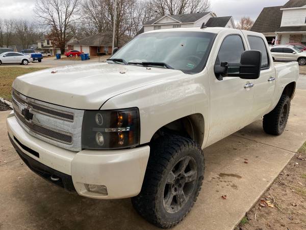 2009 Chevy Silverado LTZ - cars & trucks - by owner - vehicle... for sale in Bentonville, AR – photo 5
