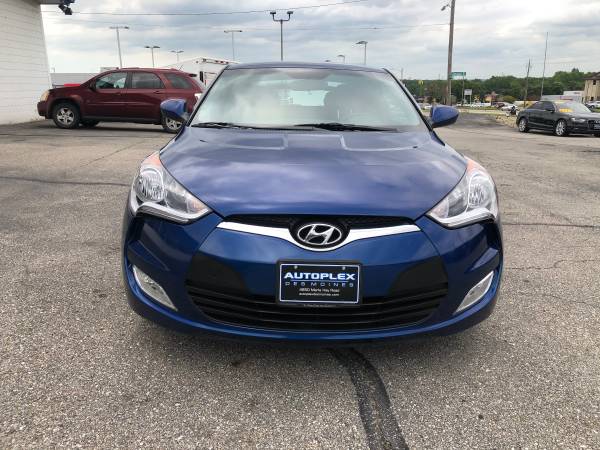 2017 Hyundai Veloster 3 Door Hatch - cars & trucks - by dealer -... for sale in URBANDALE, IA – photo 5