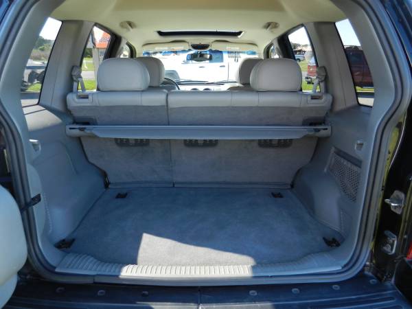 2005 Jeep Liberty Limited, Auto, V6, 4X4, Leather - cars & trucks -... for sale in Georgetown , DE – photo 12