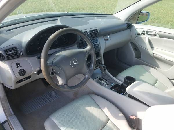 2003 Mercedes Benz C320 Sedan - cars & trucks - by owner - vehicle... for sale in Lebanon, MO – photo 6