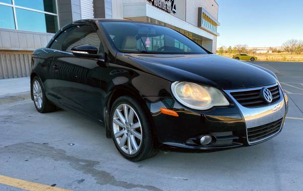 2009 VOLKSWAGON EOS GAS SAVER! PRICED TO SELL! - cars & trucks - by... for sale in Ardmore, TX – photo 2