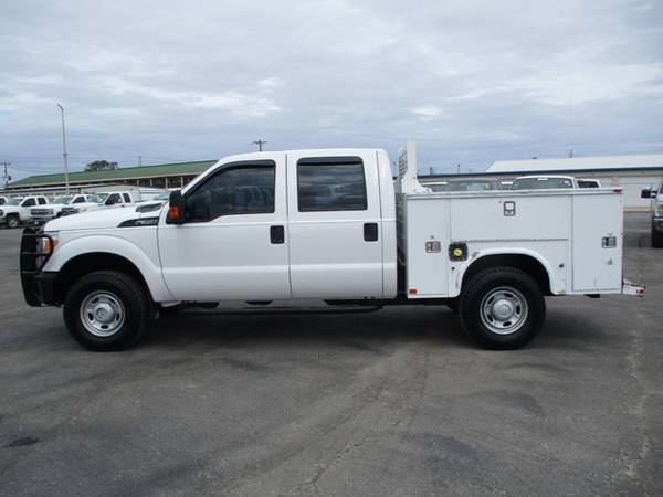 2013 Ford F-350 4x4 Crew Cab XL Utility Bed 95k Miles - cars & for sale in Lawrenceburg, AL – photo 3