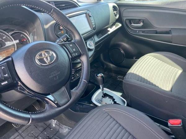 2018 Toyota Yaris Certified 5-Door SE Auto Sedan for sale in Klamath Falls, OR – photo 21