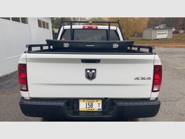 2013 Ram 1500 4WD Crew Cab 140.5" Express - cars & trucks - by... for sale in North Ridgeville, OH – photo 7