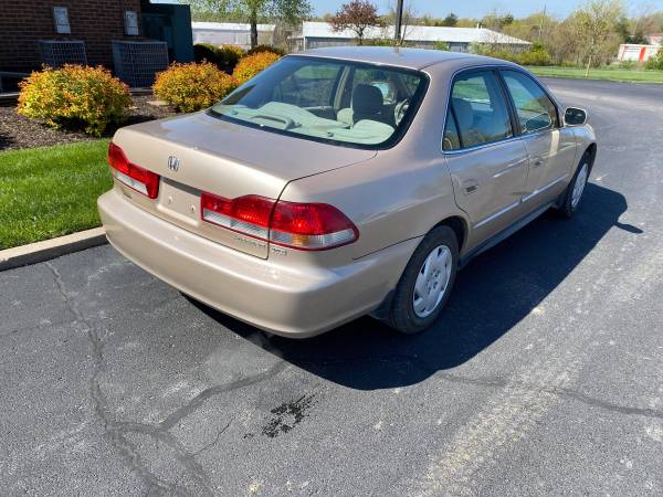 2002 Honda Accord 3 0L! ONE OWNER! 3400 (Fulton) for sale in Fulton, MO – photo 4