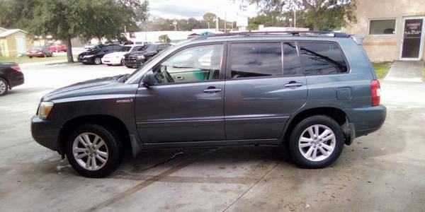 2007 Toyota Highlander - Financing Available! - cars & trucks - by... for sale in Fort Pierce, FL – photo 17