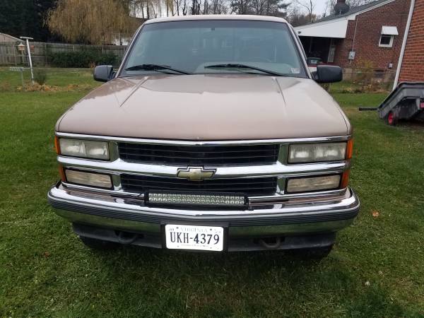 1995 Chevrolet K1500 4x4 - cars & trucks - by owner - vehicle... for sale in Roanoke, VA – photo 2