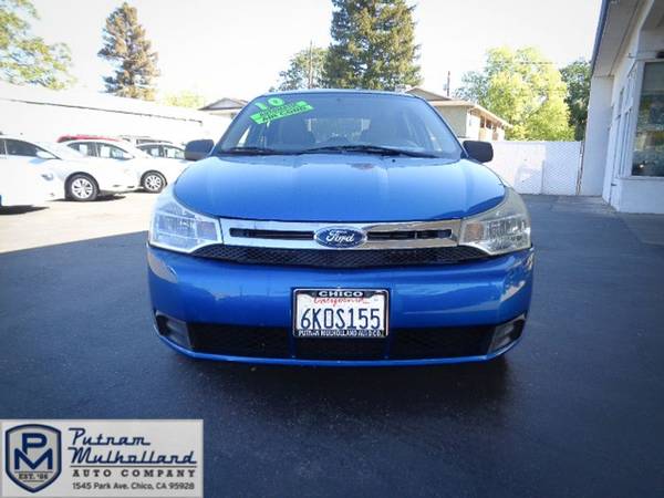 2010 Ford Focus SE - - by dealer - vehicle for sale in Chico, CA – photo 4