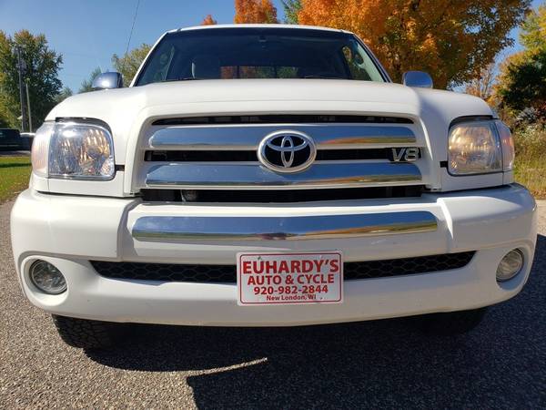 2006 Toyota Tundra SR5 Pickup - cars & trucks - by dealer - vehicle... for sale in New London, WI – photo 8