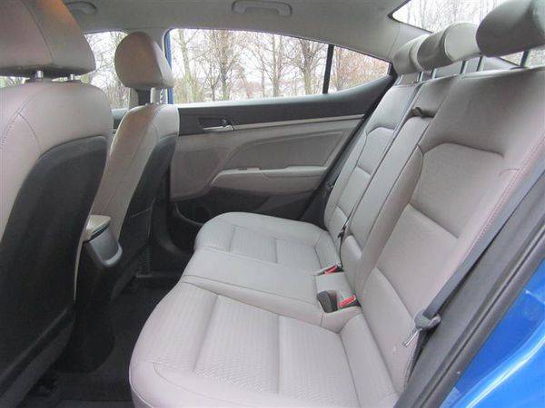 2017 HYUNDAI ELANTRA Limited ~ Youre Approved! Low Down Payments! for sale in Manassas, VA – photo 12