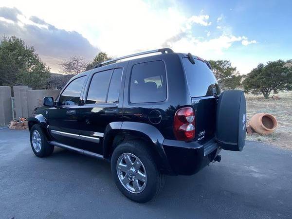 2006 Jeep Liberty Limited Edition Sport Utility 4D - cars & trucks -... for sale in Santa Fe, NM – photo 4