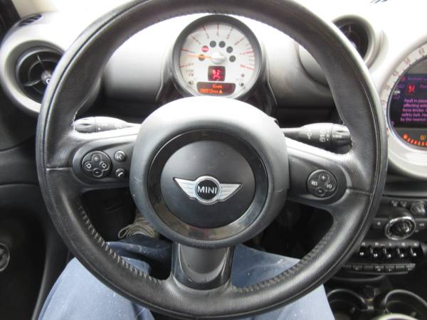 2012 MINI COOPER - FWD 4 CYL MANUAL - cars & trucks - by dealer -... for sale in Oklahoma City, NM – photo 10