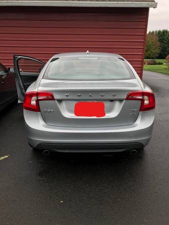 We are selling our 2011 Vovlo S60 for sale in Vancouver, OR – photo 19