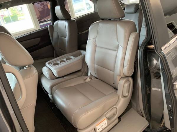 2012 Honda Odyssey EXL - - by dealer - vehicle for sale in Sheridan, IN – photo 13