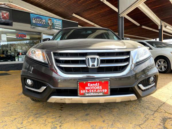 2013 Honda Crosstour 2WD I4 5dr EX - - by dealer for sale in Portland, WA – photo 2