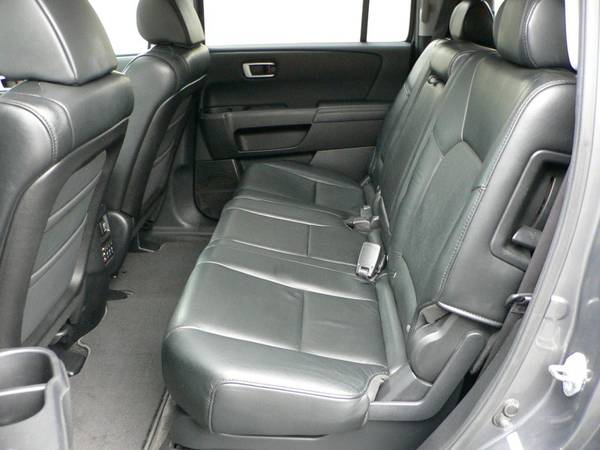 11 Honda Pilot EXL, Leather, Sunroof, DVD, Only 129K! Mint! We Finance for sale in binghamton, NY – photo 13