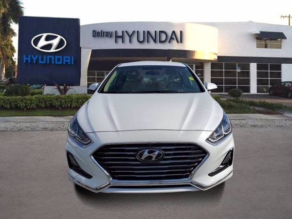 2018 Hyundai Sonata SE - - by dealer - vehicle for sale in Delray Beach, FL – photo 2