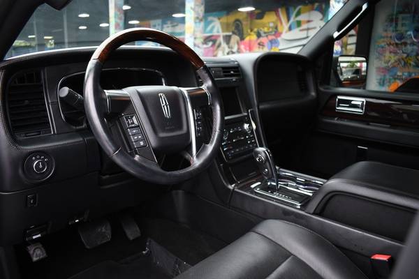 2016 Lincoln Navigator Reserve 4x2 4dr SUV SUV - - by for sale in Miami, LA – photo 17