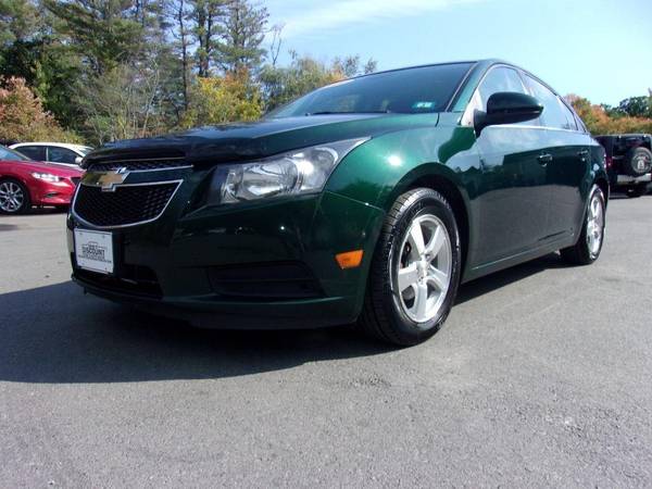 2014 Chevrolet Chevy Cruze 1LT Auto 4dr Sedan w/1SD WE CAN FINANCE... for sale in Londonderry, NH – photo 2