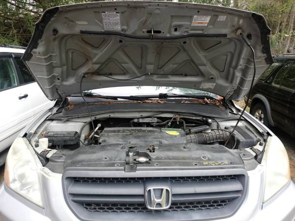 2003 awd Honda pilot, 237000 mile, needs transmission FIRM PRICE for sale in CORTLANDT MANOR, NY – photo 8