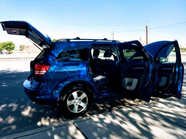 Price Drop!!!2009 Dodge Journey SXT - cars & trucks - by owner -... for sale in Sunland Park, TX – photo 4