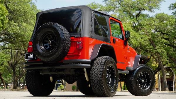 2003 Jeep Wrangler 4dr *(( Custom Lifted * 5 Speed Manual ))* - cars... for sale in Austin, TX – photo 5