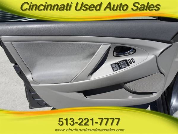 2007 Toyota Camry LE V6 FWD - - by dealer - vehicle for sale in Cincinnati, OH – photo 22