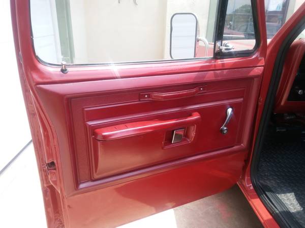 1983 Dodge Ram pick up truck D150 for sale in Brownsville, TX – photo 15